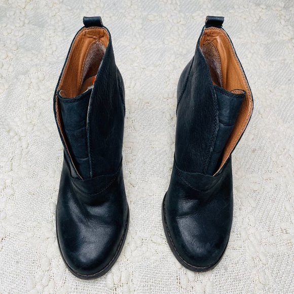 Lucky Brand Yinan Black Leather Platform Wedge Ankle Boot Size 9.5 - Picture 7 of 9